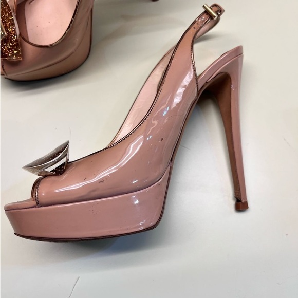 TWICE MADE IN ITAKY Tan Stiletto Slingback Heels WITH COOL SPARKLE DESIGN PIECE - Picture 2 of 9